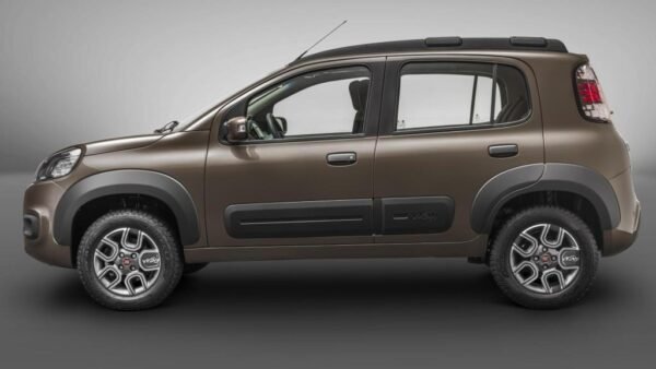 Auto fiat uno evo way